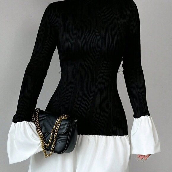 Black And White Elegant Women's Romantic Round Neck Contrast Color Dress - Picture 5 of 5